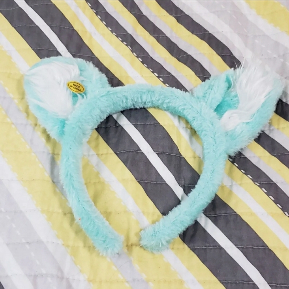 TEAL great wolf lodge ears